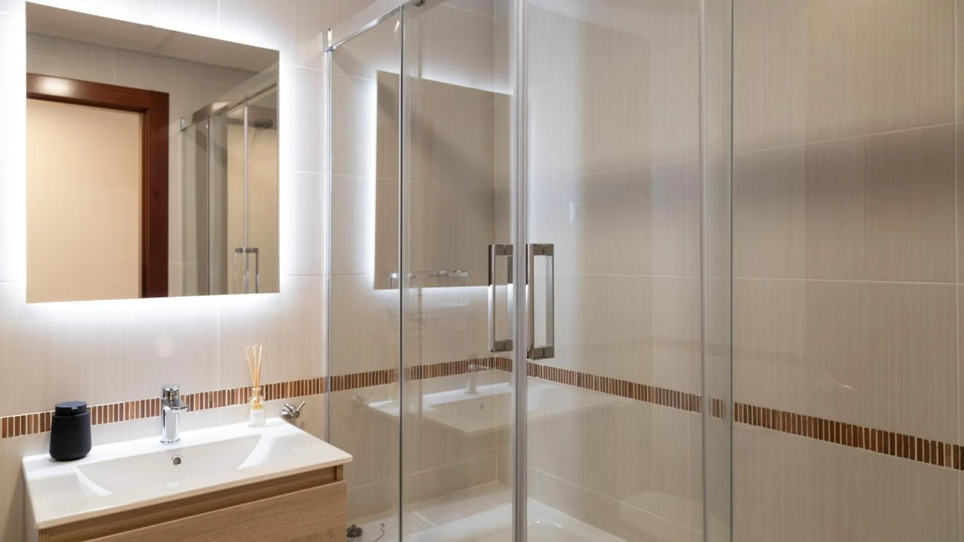 Centro Historico Con Piscina Apartment Malaga Spain