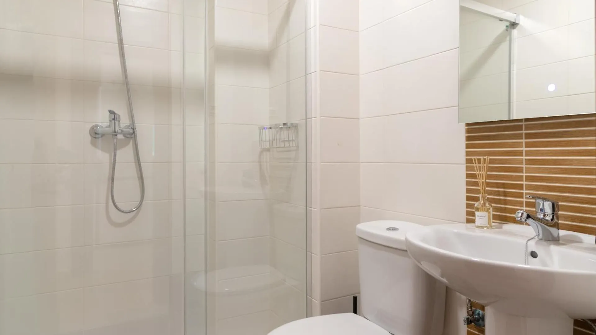 Centro Historico Con Piscina Apartment Malaga